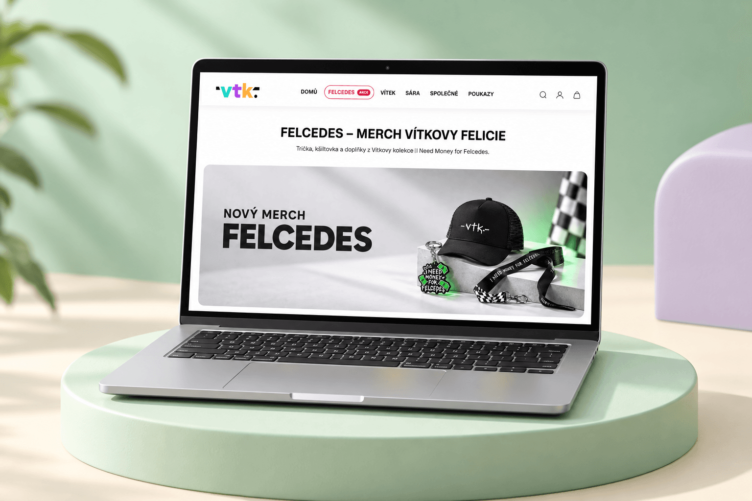 Kolekce Felcedes e-shopu Vítek Shop na laptopu ve světlém mátovém prostředí